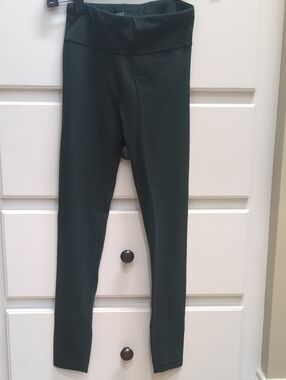 Athleta Girl Dark Green High Rise Powervita Chit Chat' Leggings, Size M (8-10)